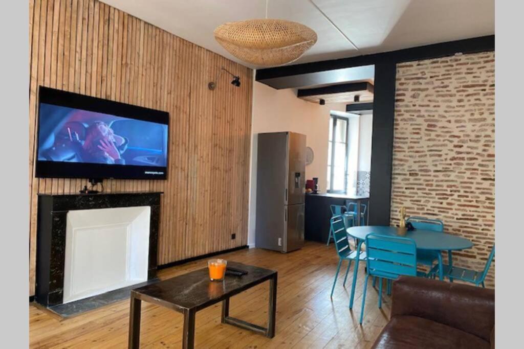 60 M2 Au Coeur Du Centre Ville Cahors Eksteriør billede